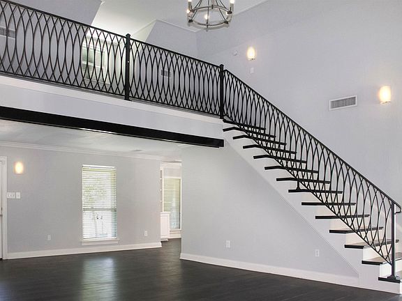 5th image of 25590 Plantation Ave