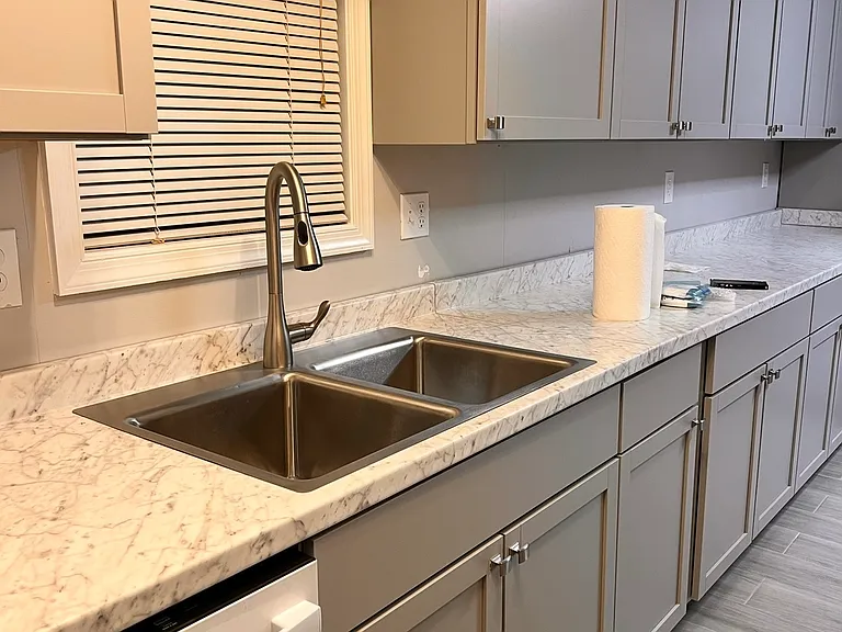 601 Whittier Pkwy — Photo 6