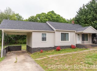112 Woodman St, Morganton, NC 28655