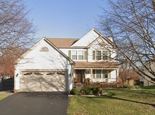 665 Tallgrass Ln, Lake Villa, IL