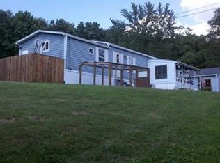 615 Moore Rd, Washington, PA 15301