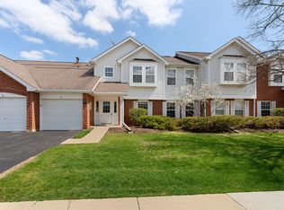 207 Norfolk Ct APT 3, Roselle, IL 60172