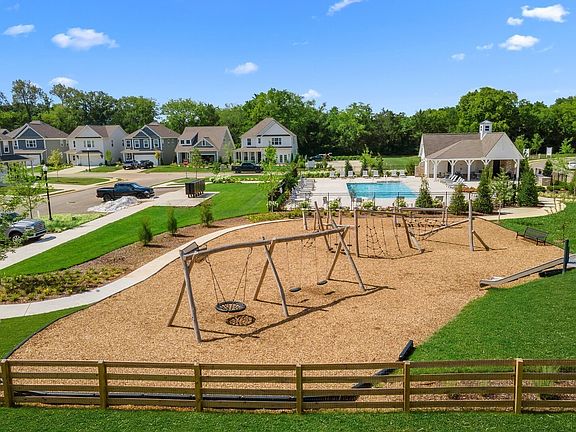 5th image of 3555 Desinda Dr Lot 38