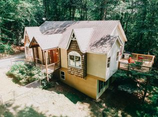 8 Sims Way, Rabun Gap, GA 30568