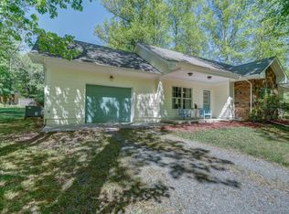 180 Lynx Farm Ln, Charlottesville, VA 22903