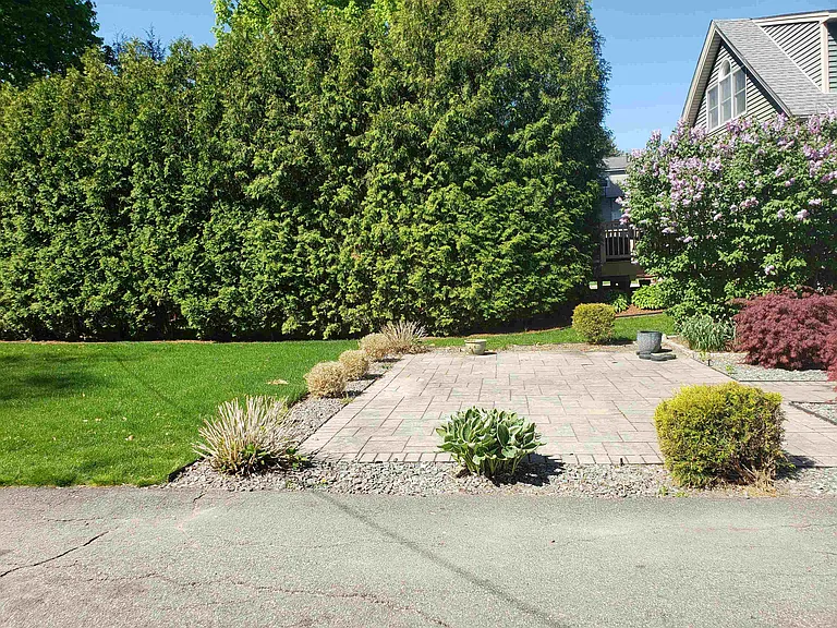 11 Taylor St — Photo 21