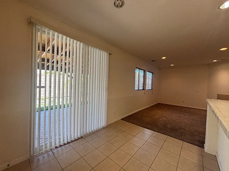 44321 Sunmist Ct — Photo 11