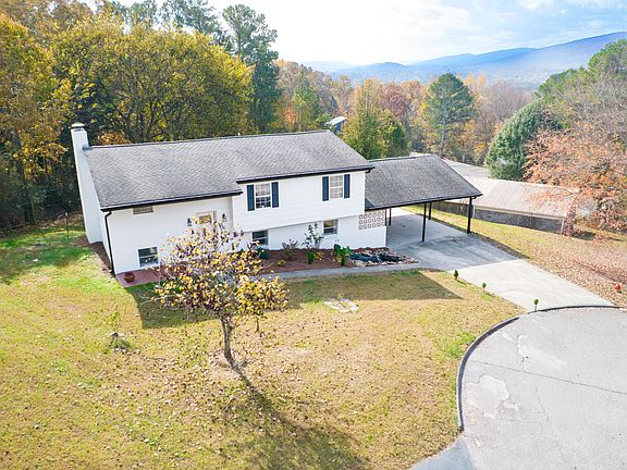 3rd image of 446 Timber Dr