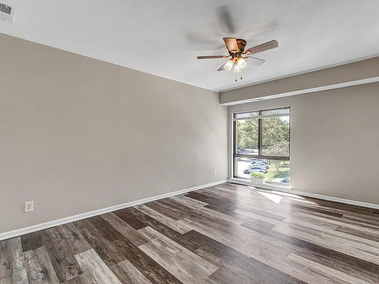 5915 Tamar Dr #12 — Photo 24