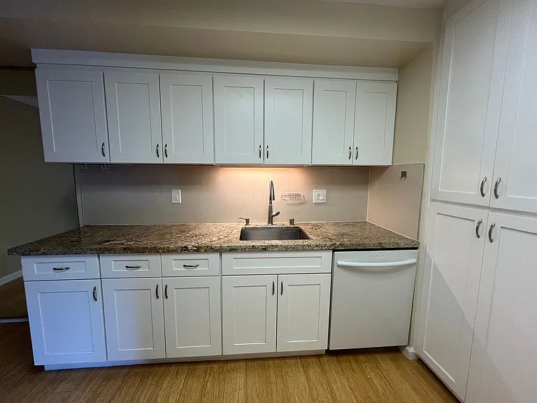 1750 Halford Ave #114 — Photo 6