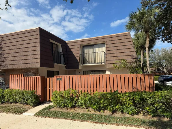 1403 14th Ct, Jupiter, FL 33477