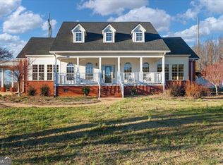 382 Lake Cir, Carrollton, GA 30116