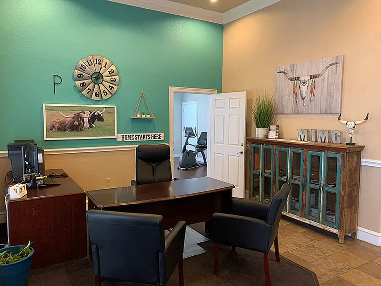 Contact our Leasing Office Today!