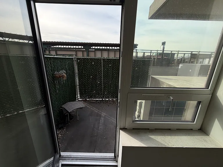 1399 Myrtle Ave #3F — Photo 8