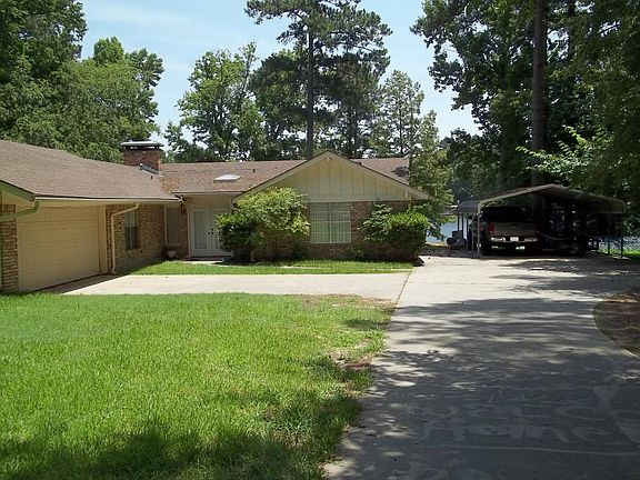 2nd image of 213 Dolores Dr
