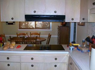 1311 S Apple St, Sapulpa, OK 74066