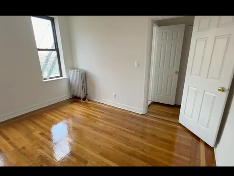 1575 Grand Concourse #A36 — Photo 5