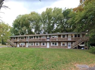 201 Bellevue Park Dr APT 3, Belleville, IL 62226