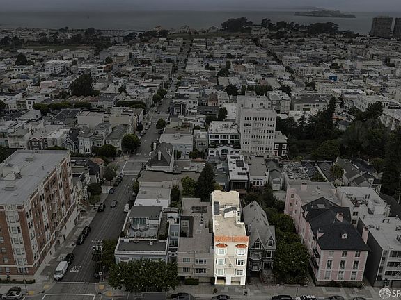 3rd image of 1874 Vallejo St