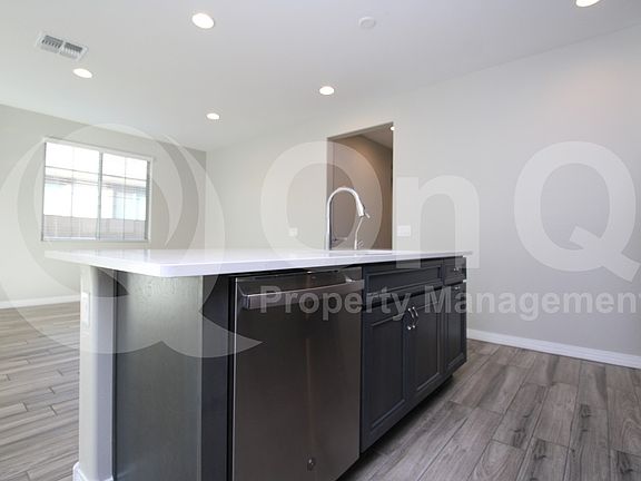 4th image of 3044 N Cholla St