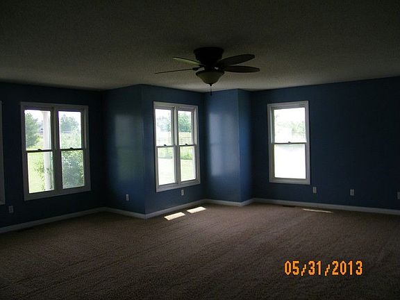 3rd image of 8657 Angela Dr