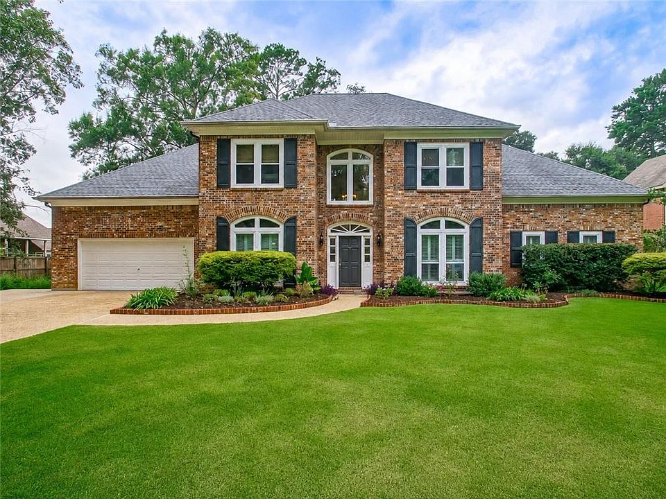 1st image of 8004 Elizabeth Ln
