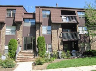 2121 Old Stone Mill Dr #2121, East Windsor, NJ 08512
