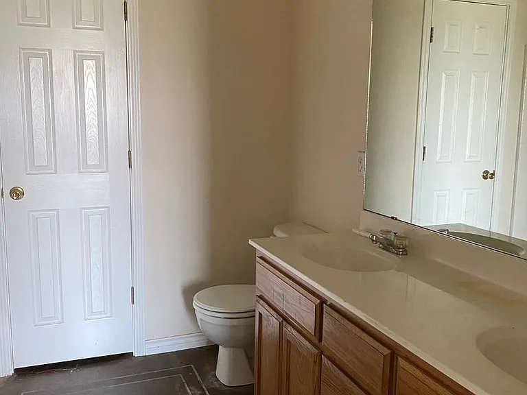 2451 Patriot Commons Rd — Photo 17