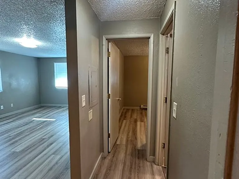 542 Riverside Dr #1 — Photo 10
