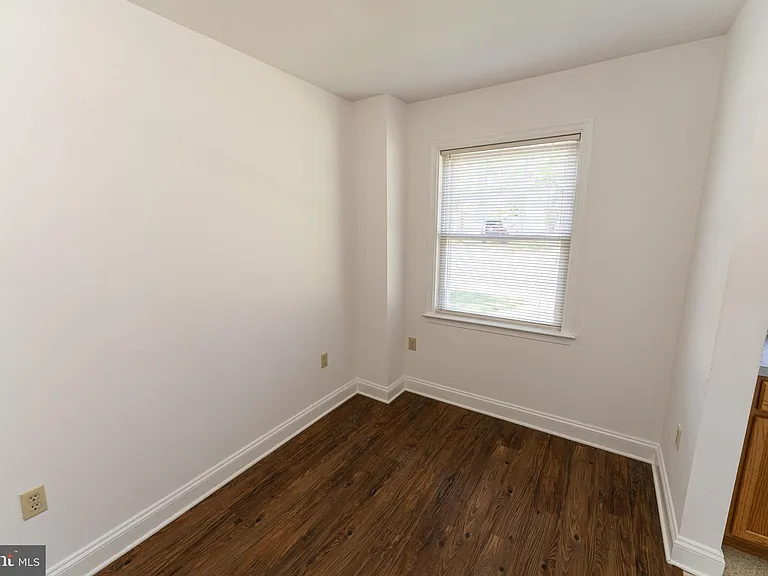 804 Travers St #2 — Photo 7