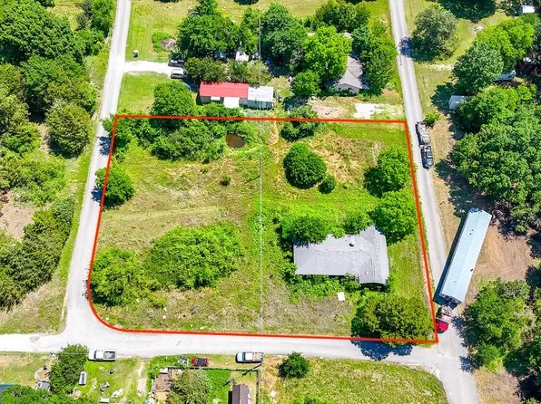 1456 NW County Road 3328, Frost, TX 76641