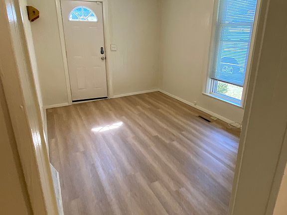 Livingroom from Kitchen