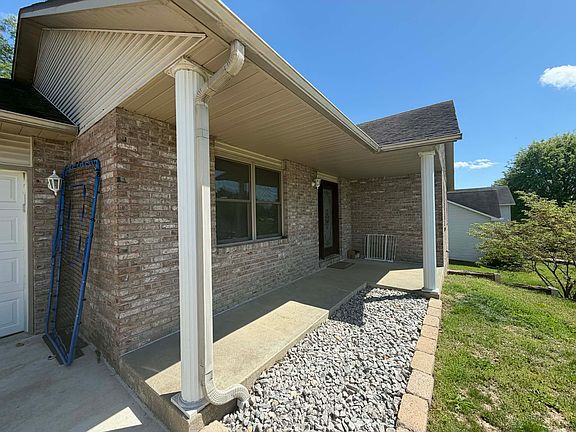 2nd image of 808 Eagle Dr