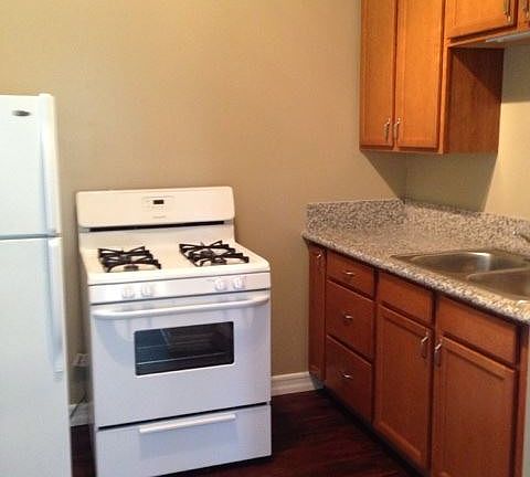 2nd image of 4031 Hamilton St APT B