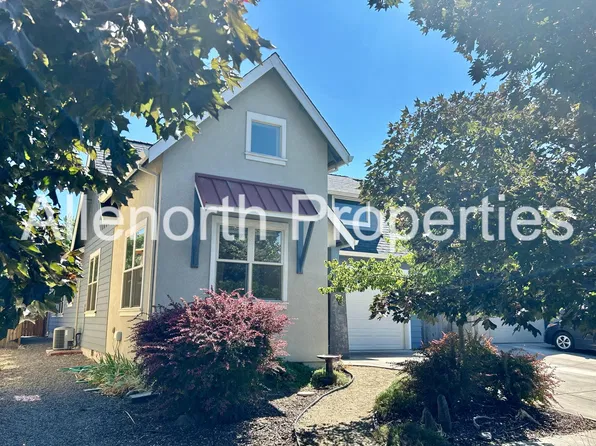 (undisclosed Address), Ashland, OR 97520