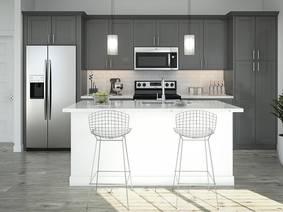 2nd image of 155 N Lakeview Blvd #112