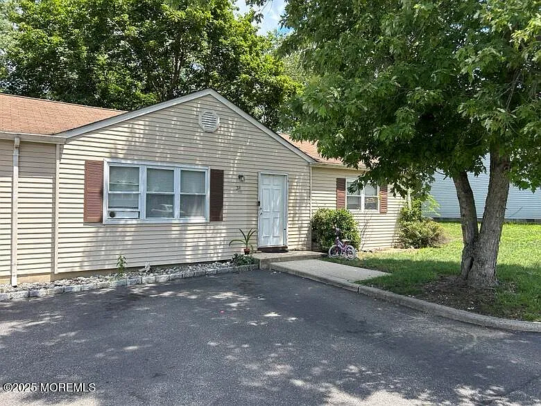 3B Primrose Lane photo 1