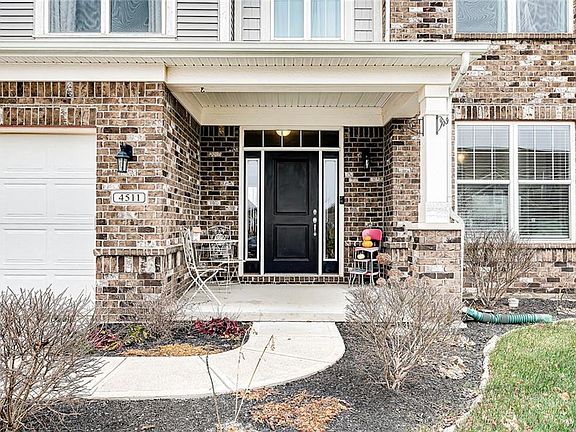 3rd image of 4511 Goose Rock Dr