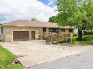 4101 S 17th St, Fort Smith, AR 72901