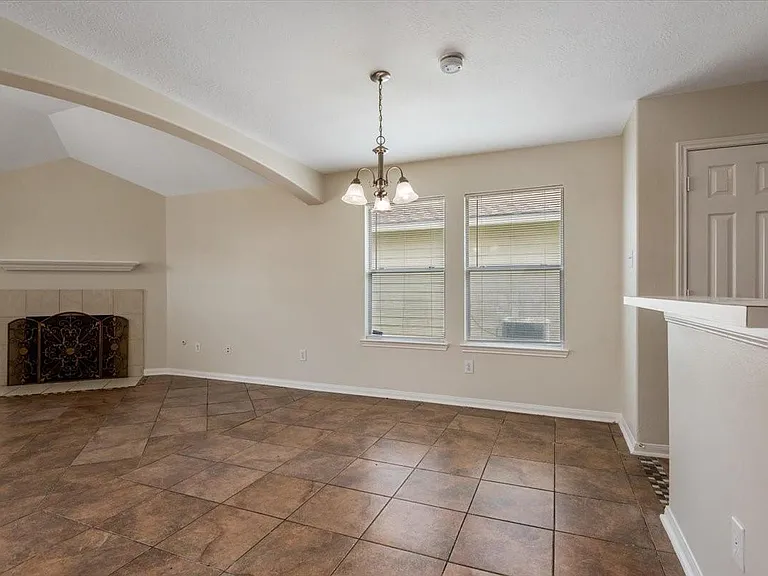 6023 Barany Ct — Photo 18