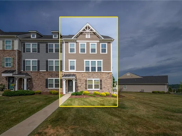 4049 Overview Dr, Canonsburg, PA 15317