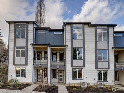 6722 NE 187th Street #105, Kenmore, WA, 98028
