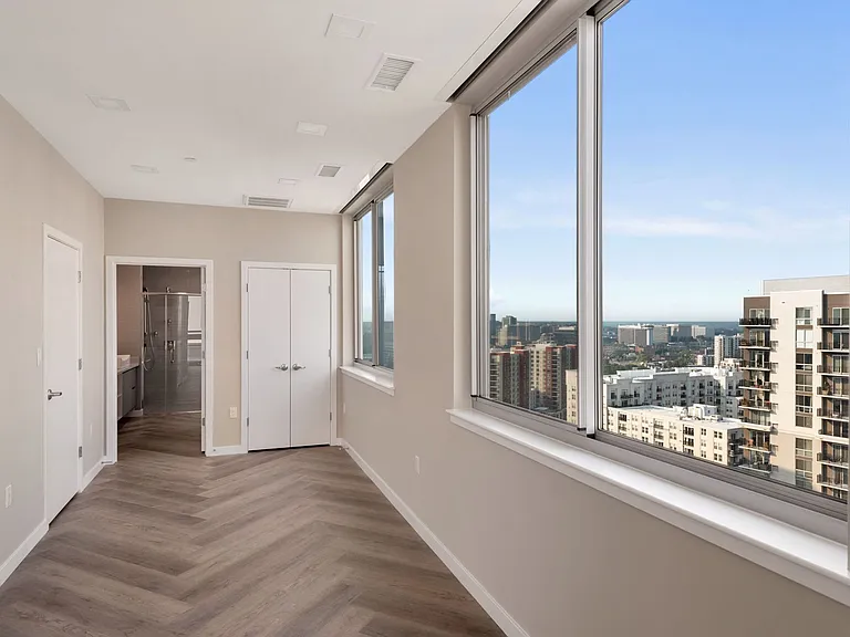 880 Pacific St — Photo 14
