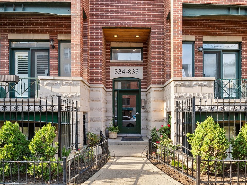 1st image of 834 W Diversey Pkwy APT 3E