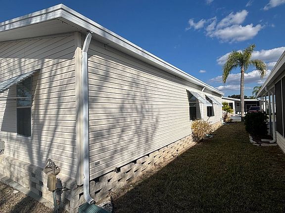 2nd image of 336 Belle Tower Ave #336
