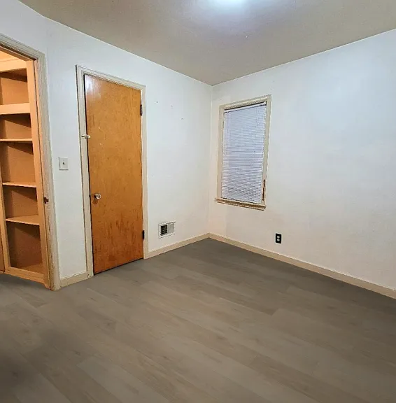 1408 Torney Ave — Photo 12