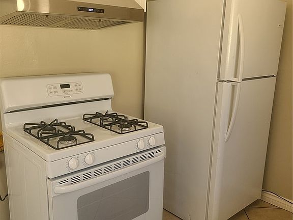 3rd image of 2378 Chanslor St APT 3