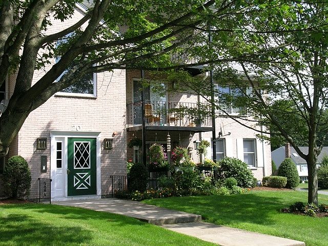 Gorgeous, secluded setting