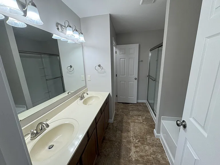 4867 Adwell Loop — Photo 9