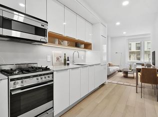20 Broad St #2016, New York, NY 10005